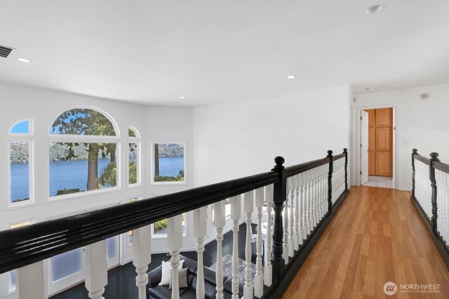 3319 9th Ave Ct NW, Gig Harbor, WA 98335
