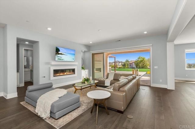 863 Pearl Drive, San Marcos, CA 92078