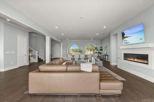 863 Pearl Drive, San Marcos, CA 92078