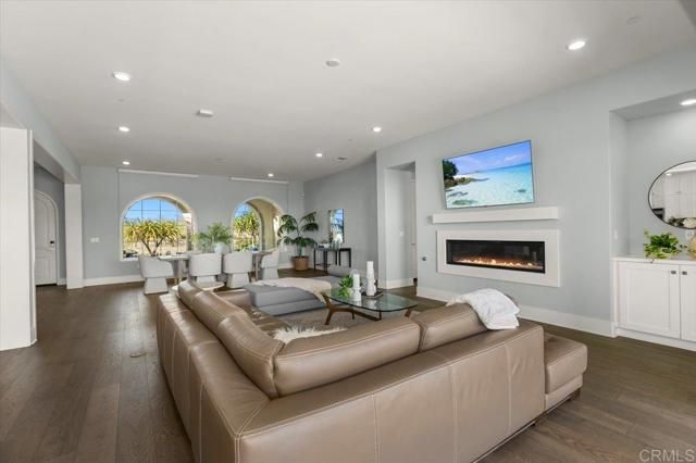 863 Pearl Drive, San Marcos, CA 92078