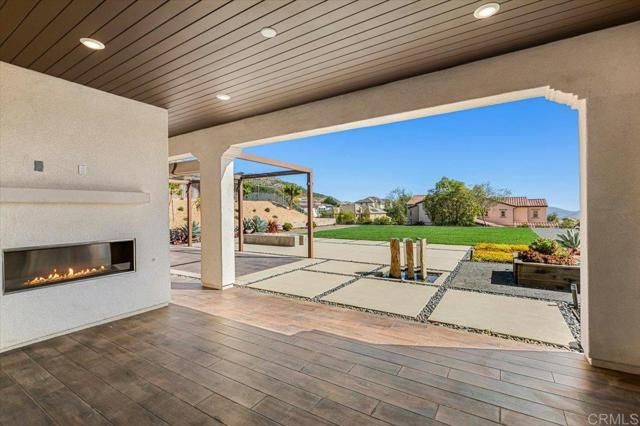 863 Pearl Drive, San Marcos, CA 92078