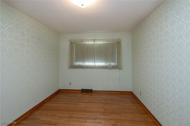 5903 Warwick Drive, Parma, OH 44129