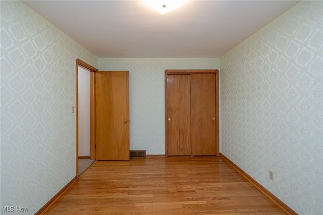 5903 Warwick Drive, Parma, OH 44129