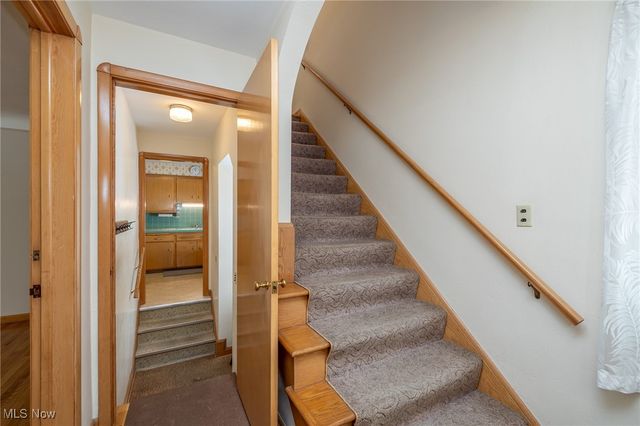 5903 Warwick Drive, Parma, OH 44129