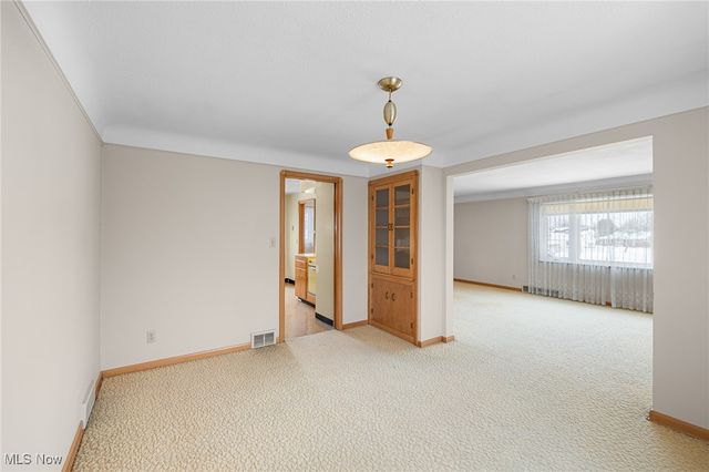 5903 Warwick Drive, Parma, OH 44129