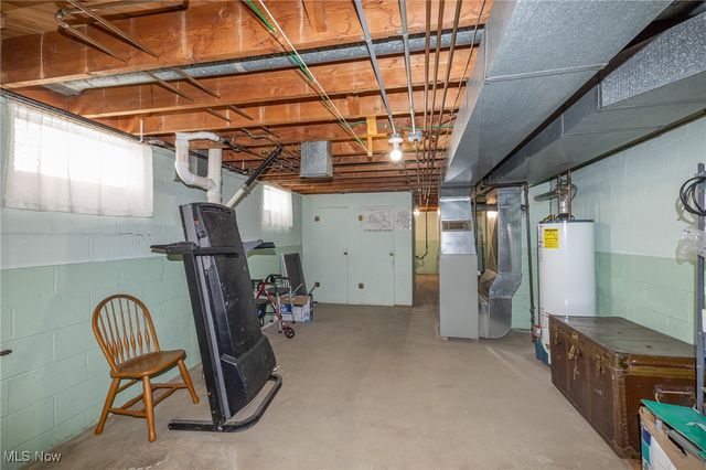 5903 Warwick Drive, Parma, OH 44129