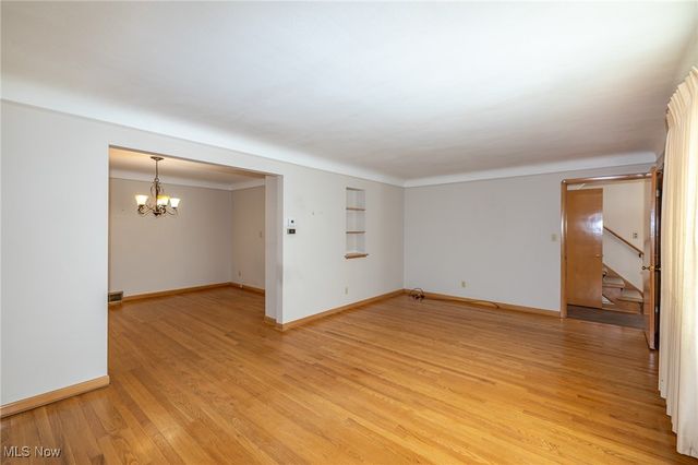 5903 Warwick Drive, Parma, OH 44129