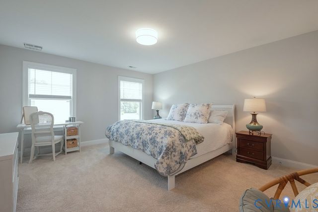 11104 Cliff Park Ct, Ashland, VA 23005