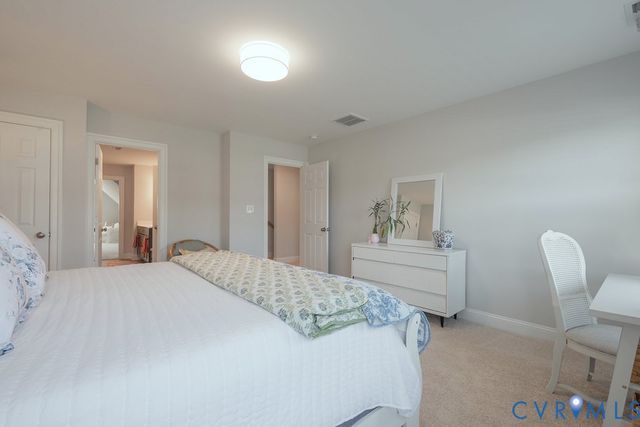 11104 Cliff Park Ct, Ashland, VA 23005