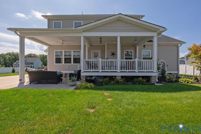 11104 Cliff Park Ct, Ashland, VA 23005