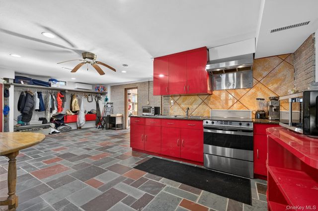 125 Dexheimer Road, Narrowsburg, NY 12764