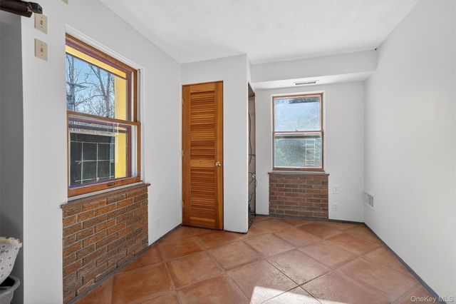 125 Dexheimer Road, Narrowsburg, NY 12764