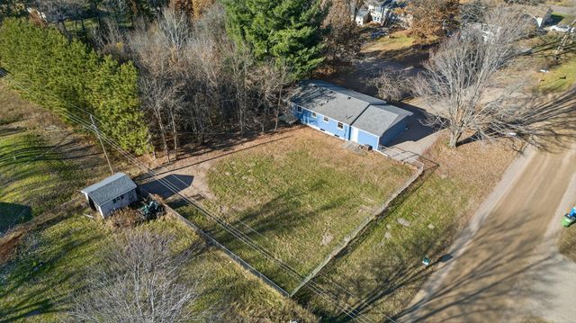 2292 336th Avenue NE, Cambridge, MN 55008