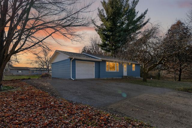 2292 336th Avenue NE, Cambridge, MN 55008