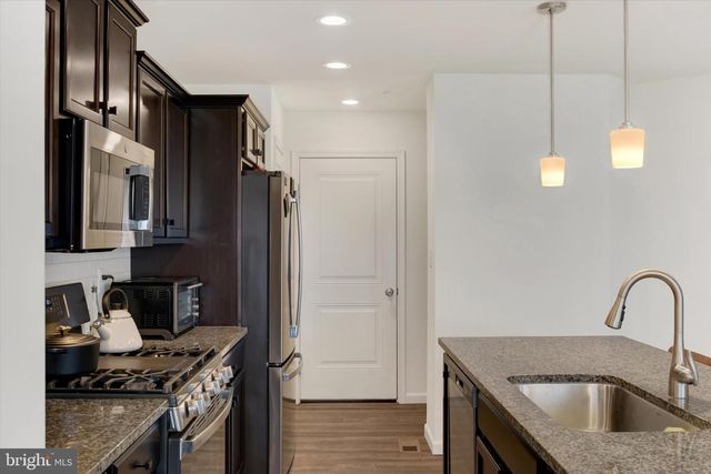 109 EMMA CIR, Harrisburg, PA 17112