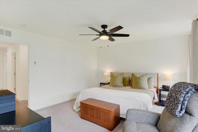 109 EMMA CIR, Harrisburg, PA 17112