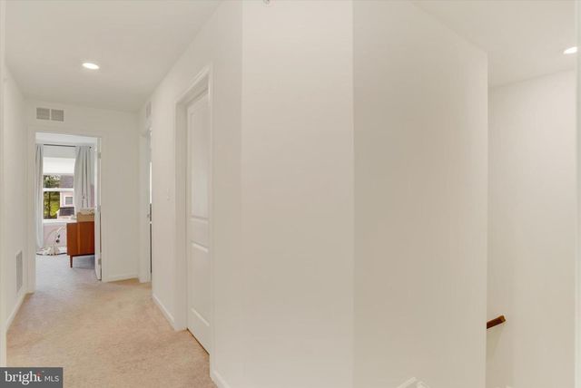 109 EMMA CIR, Harrisburg, PA 17112