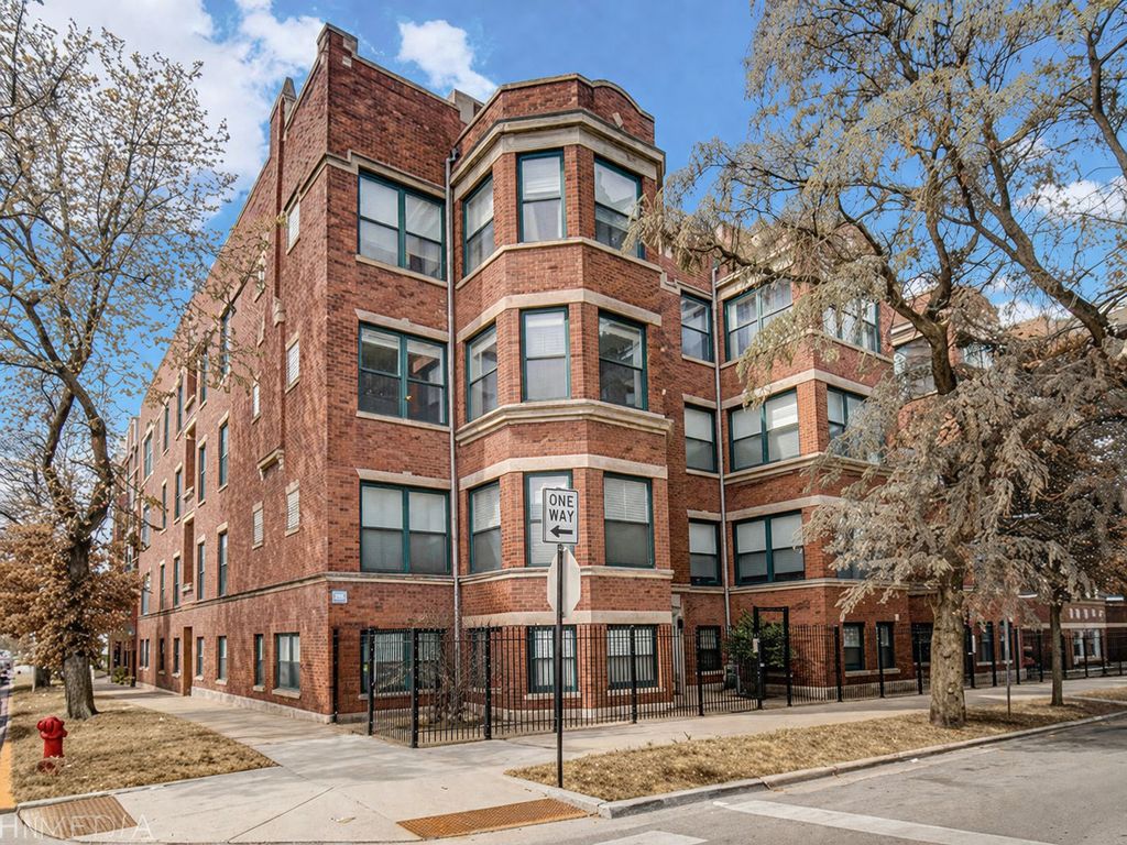 4558 S King Drive 6, Chicago, IL 60653