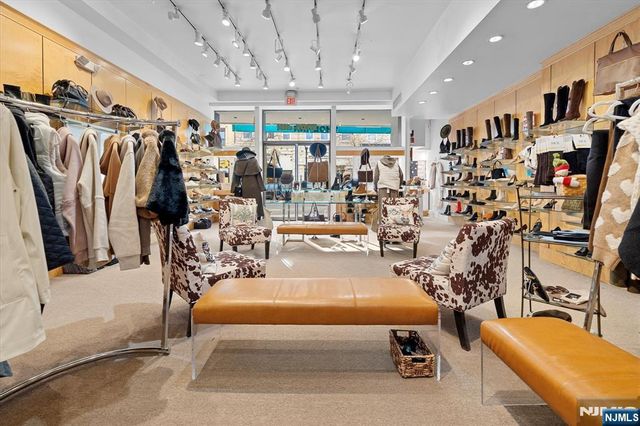 53-55 E Ridgewood Avenue, Ridgewood, NJ 07450