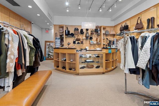 53-55 E Ridgewood Avenue, Ridgewood, NJ 07450