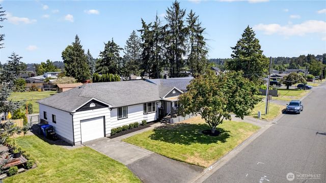 607 14th Street SW, Puyallup, WA 98371