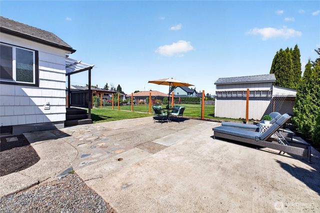 607 14th Street SW, Puyallup, WA 98371
