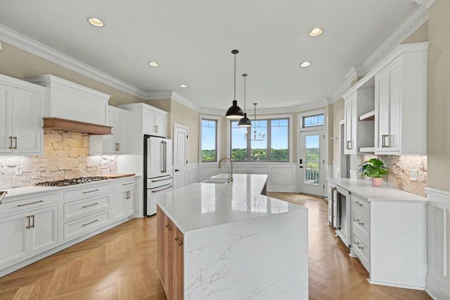 101 Watch Hill Lane, Newport, KY 41071