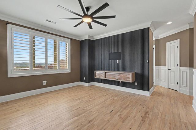 101 Watch Hill Lane, Newport, KY 41071