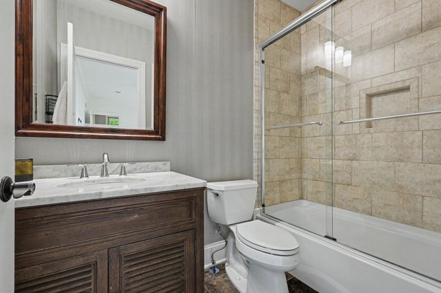 101 Watch Hill Lane, Newport, KY 41071