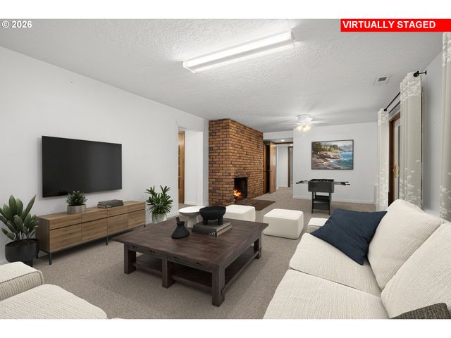 2921 Se BRIAN St, Hillsboro, OR 97123