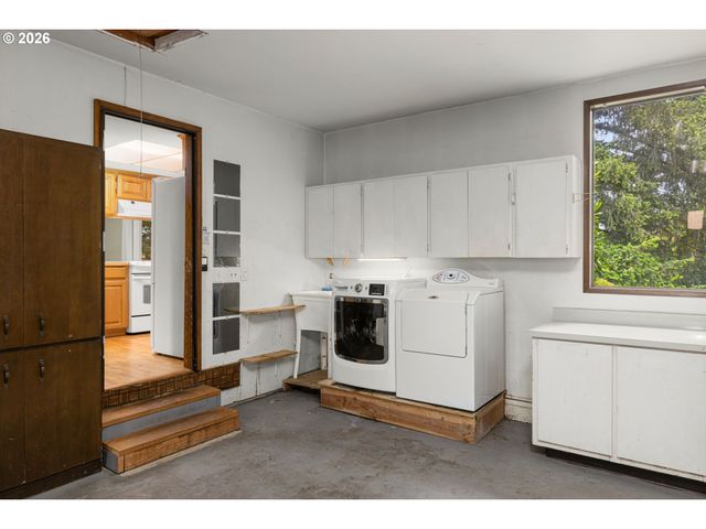 2921 Se BRIAN St, Hillsboro, OR 97123