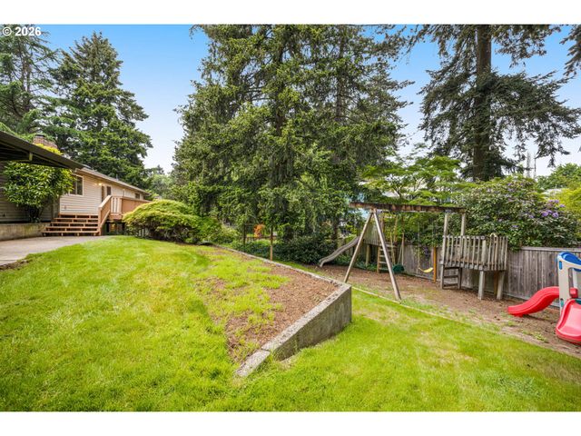 2921 Se BRIAN St, Hillsboro, OR 97123