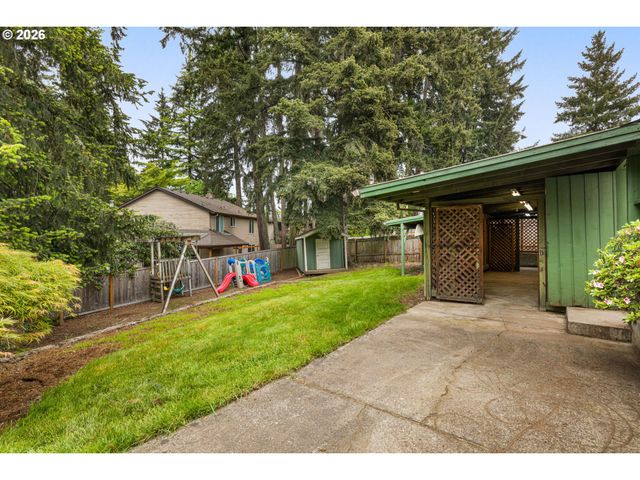 2921 Se BRIAN St, Hillsboro, OR 97123