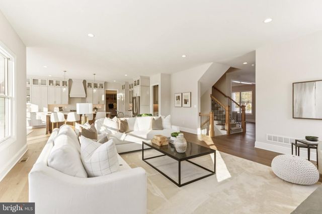 1375 KIRKLAND AVE, West Chester, PA 19380