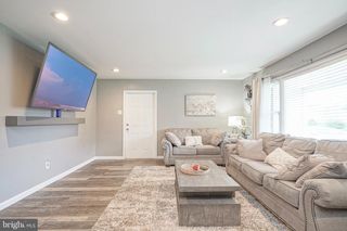 104 EVERGREEN DR, Willingboro, NJ 08046