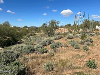 428 E HEMINGWAY Lane, Phoenix, AZ 85086