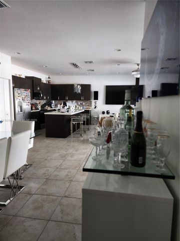 27861 SW 134th Ct, Homestead, FL 33032