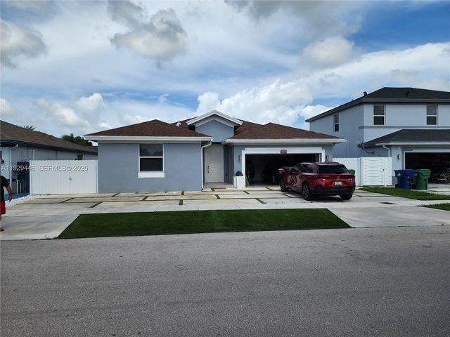 27861 SW 134th Ct, Homestead, FL 33032