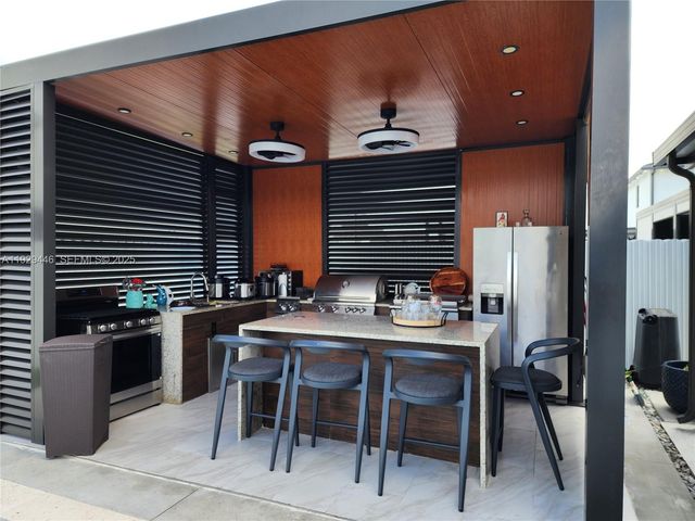 27861 SW 134th Ct, Homestead, FL 33032