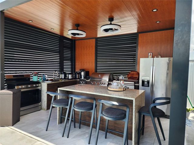 27861 SW 134th Ct, Homestead, FL 33032