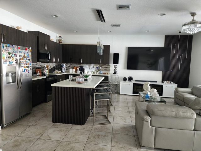 27861 SW 134th Ct, Homestead, FL 33032