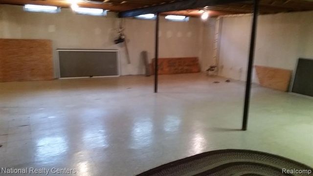 36778 Wayne Drive, Sterling Heights, MI 48312