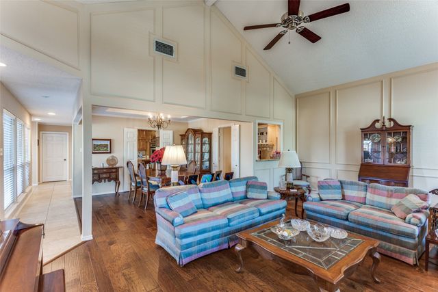 4601 Willow Park Court, Arlington, TX 76017