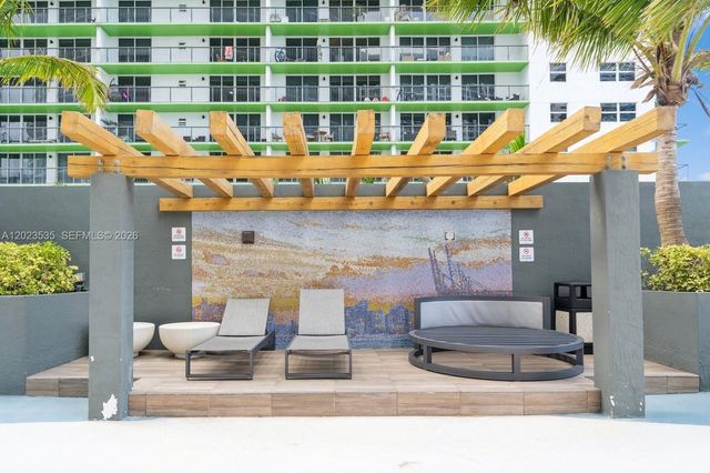 1750 N Bayshore Dr 4702, Miami, FL 33132