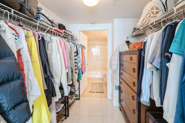 1750 N Bayshore Dr 4702, Miami, FL 33132