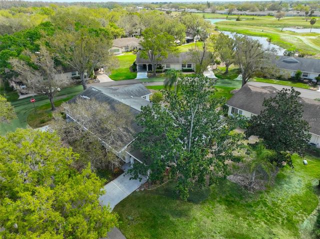 2004 HALIDOM WAY, Sun City Center, FL 33573