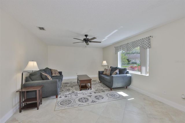 2004 HALIDOM WAY, Sun City Center, FL 33573