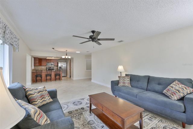 2004 HALIDOM WAY, Sun City Center, FL 33573