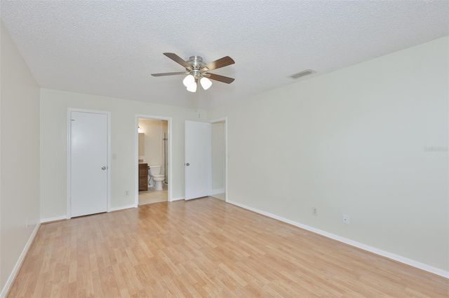 2004 HALIDOM WAY, Sun City Center, FL 33573