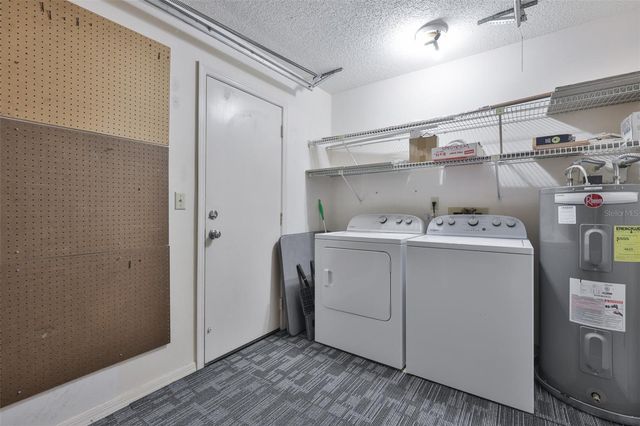 2004 HALIDOM WAY, Sun City Center, FL 33573